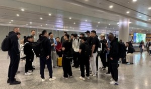 PG电子试玩游戏-下赛季再见！薛思佳：上海男篮抵沪后就地解散 本赛季联赛