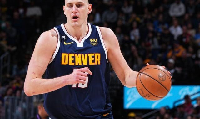 PG电子模拟器-阵容齐整却遭四连败 西部第一的掘金怎么了？