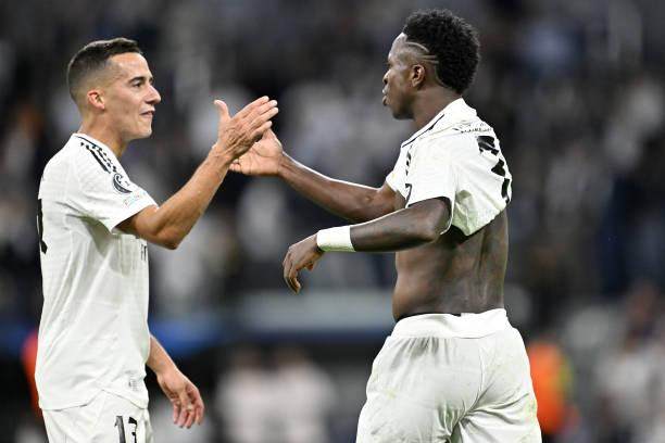 1729641281383028418.jpg 2179568566-612x612.jpg